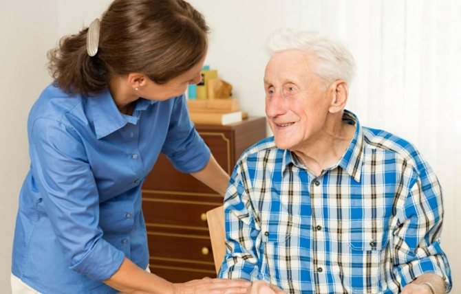 оформить опекунство над пожилым человеком старше 80